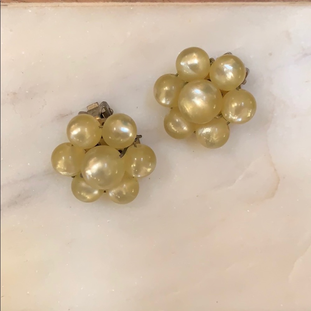 Vintage Acrylic Pearl Clip on Earrings